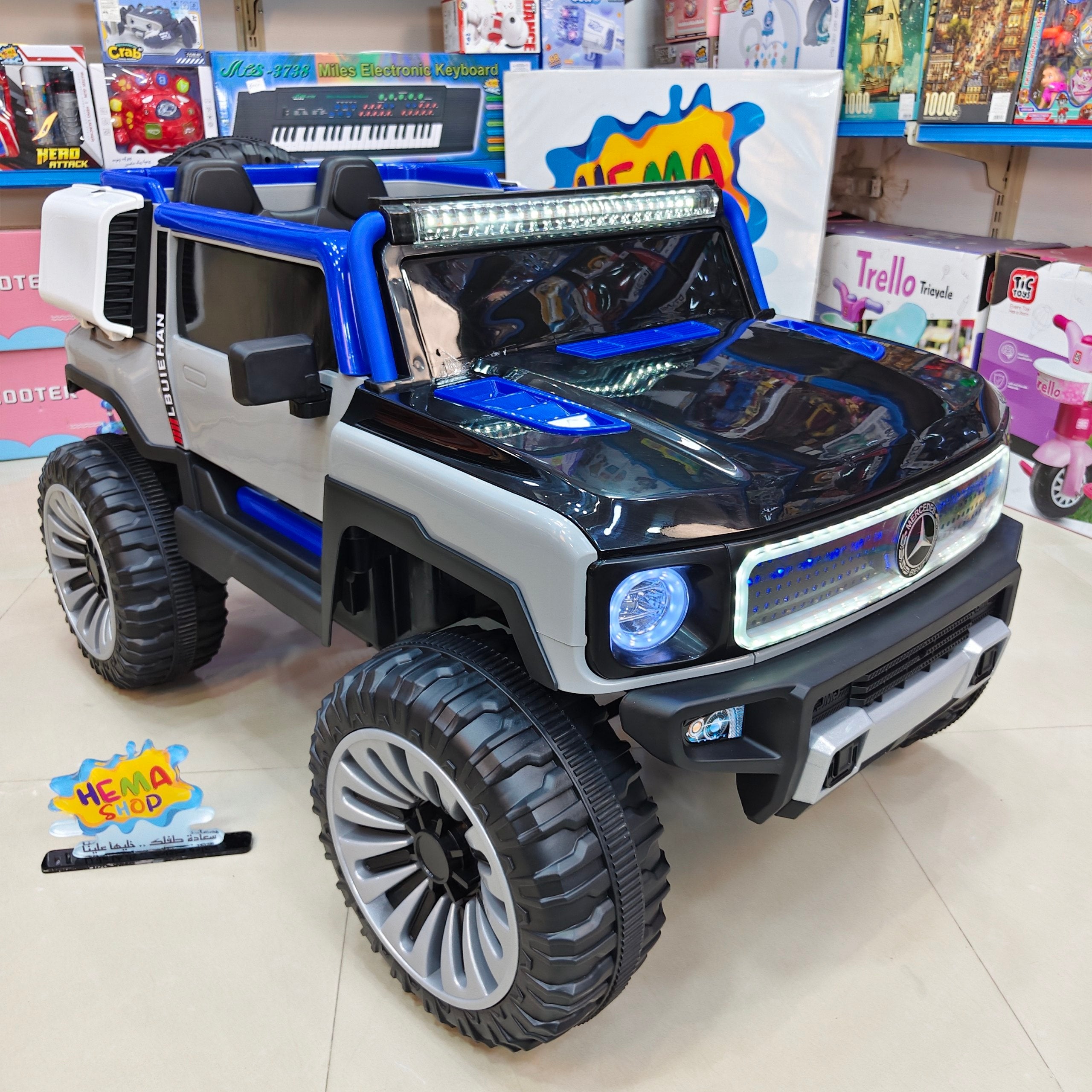 سياره Mercedes G-Class  موديل 2027 _ ازرق