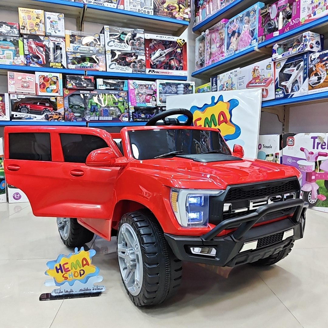 سياره Ford موديل 2027 _ احمر